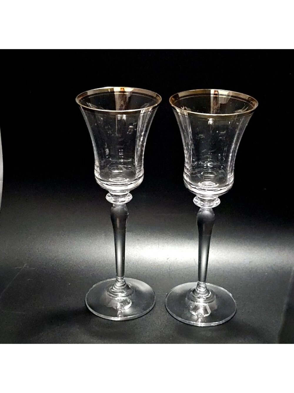 2 Mikasa Jamestown Gold Wine Glasses 8.75" shiny gold rim elegant fine crystal g